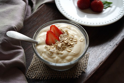 yogurt-1442033__340