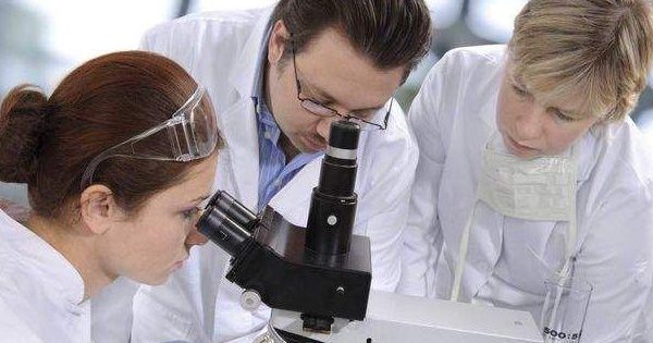 На Covid-19 у Китаї могло захворіти вдвічі більше людей – дослідження