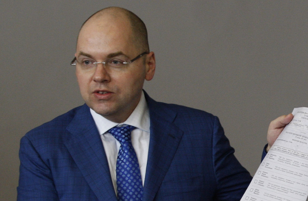 У МОЗ пояснили відсутність звітів щодо коронавірусу з 7 областей на Великдень