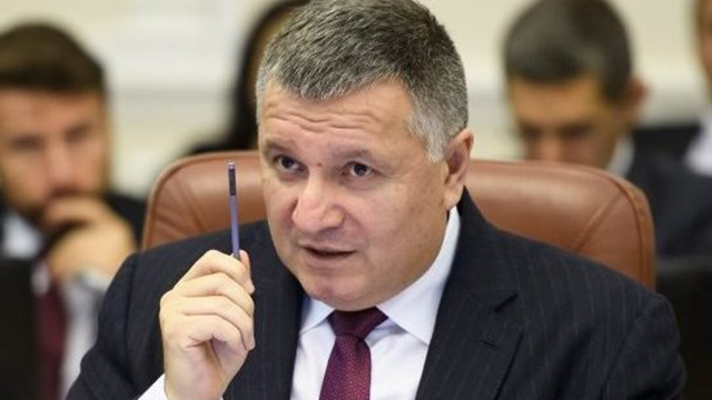 В Киеве объявят чрезвычайную ситуацию — Аваков