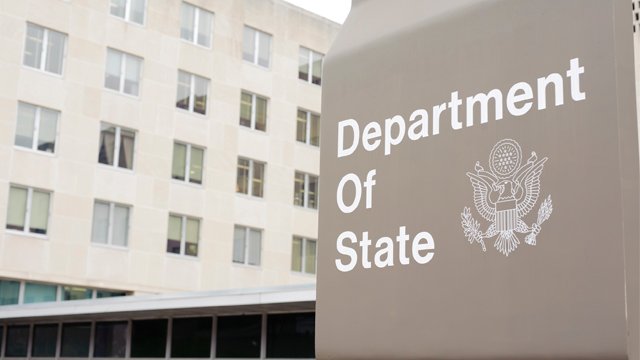 США приостанавливают выдачу виз на неопределенный срок из-за коронавируса
