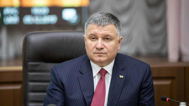 До кінця дня експрес-тести на коронавірус будуть у всіх областях – Аваков