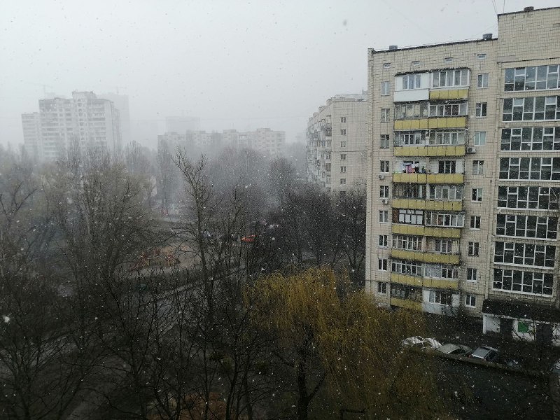 Протидія коронавірусу: у Києві дезінфікуватимуть житлові будинки