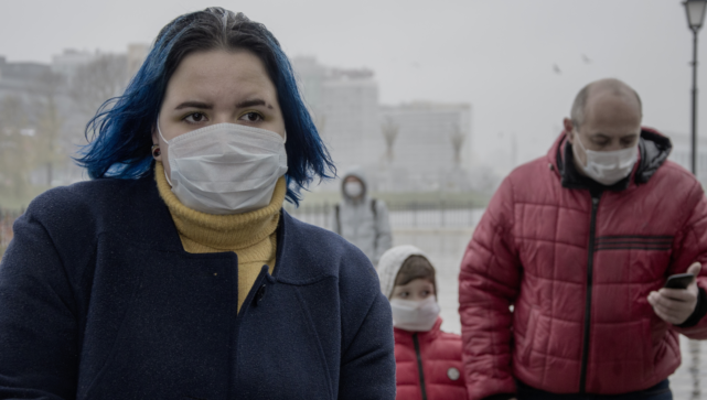Кризи не оминути. Що буде з країнами, які не вводять карантин