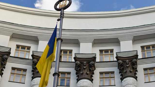 Все захищено та безпечно: Кабмін та Офіс президента про роботу онлайн під час пандемії