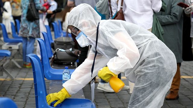 Госпіталізовано понад 3 тис.: в Україні за добу 5 850 нових випадків коронавірусу