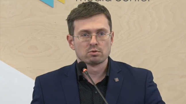Коли в Україні очікувати спад Covid-захворюваності – МОЗ