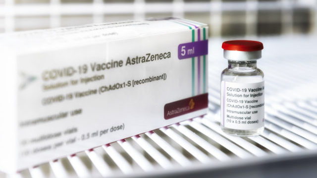 Австрия безвозмездно передаст Украине полмиллиона доз вакцины AstraZeneca