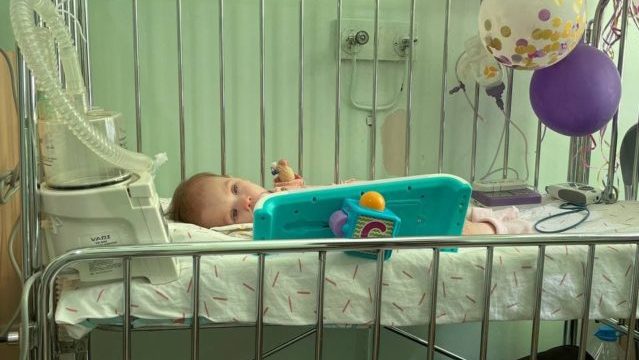 Будуть жити: троє малюків з України виграли укол препаратом Zolgensma