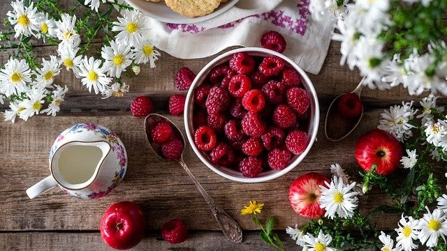 Продукты для похудения летом: что стоит добавить в свой рацион