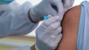 На уровне 1,5 млн в неделю: в Украине установили целевые показатели Covid-вакцинации