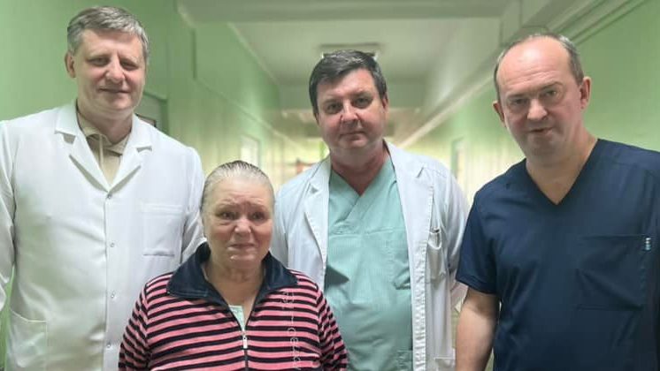 операція, львів