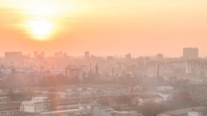 Загрязнение воздуха: в Киев юго-восточный ветер принес пыль