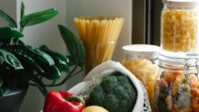 Если пропало электричество: какой запас продуктов требуется на сутки семье из четырех человек продукти