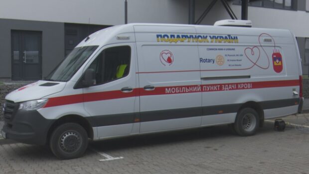 мобільний пункт здачі крові