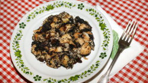 Шулики, корж з соусом маку та меду