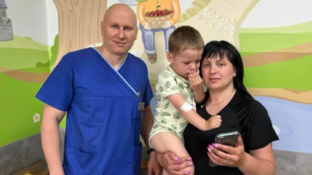 Охмадит