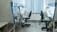 Без спермы и яйцеклеток: ученые вырастили в лаборатории эмбрион подобный человеческому вчені