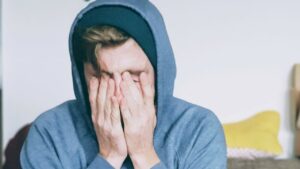 Ментальне здоров’я українців: молодь найгірше оцінює свій психологічний стан