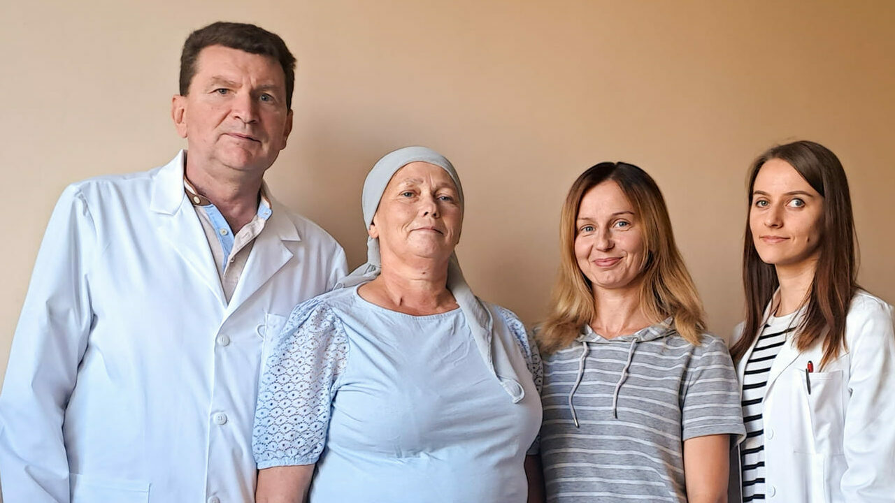 Винницкие хирурги провели сложную операцию для удаления части печени