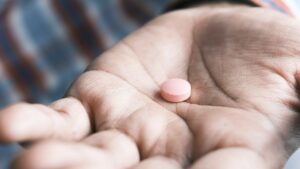 Рак підшлункової залози: лікар розповів про симптоми, причини та лікування
