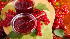 Желе з червоної смородини на зиму