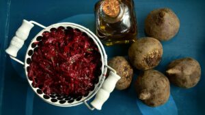 маринований буряк консервований