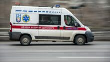 Не дотягнув до пологового будинку: на Одещині дитина з’явилася на світ просто в машині швидкої швидка допомога