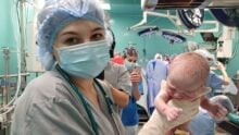 Несмотря на порок сердца, стала мамой: в Киеве спасли женщину, которая родила мальчика Стала мамою попри ваду серця