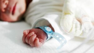 народила маючи онкологію матки