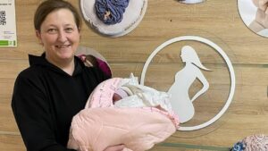 Месяц на ИВЛ: в Сумах выходили малышку, появившуюся на свет с весом 730 г