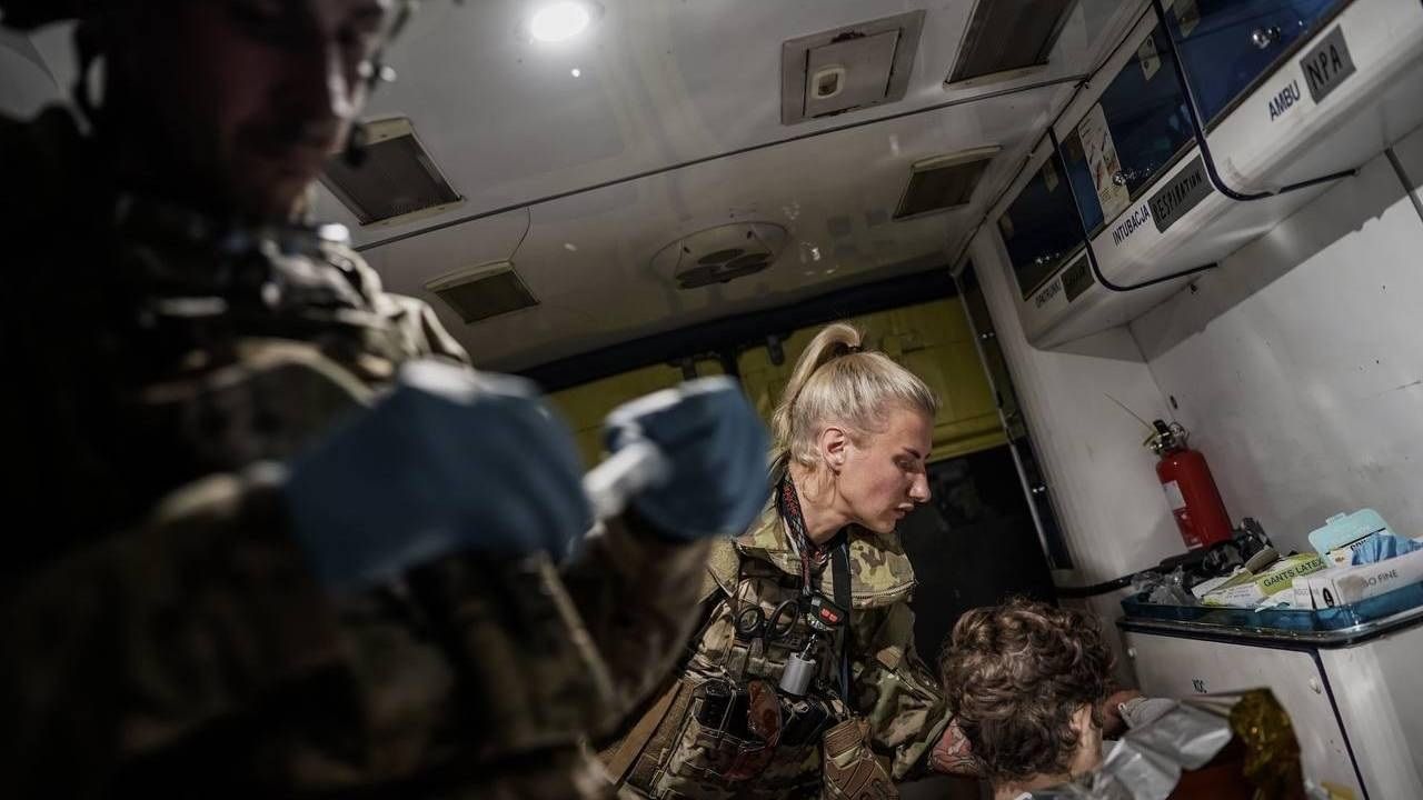 Азов, реклама